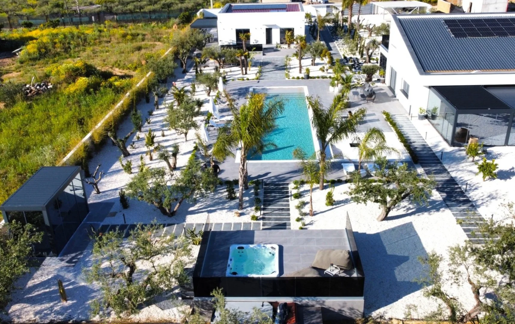 Ville Olea by KlabHouse